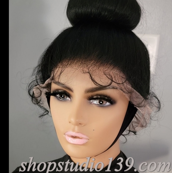 Bun 360° free part HD lace wig - Picture 3 of 6